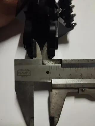 Estriberas moto aluminio negro