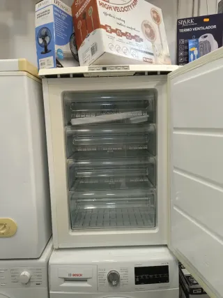 Congelador AEG No Frost con Garantía transporte