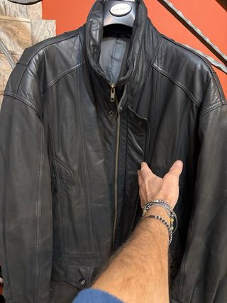 Giacca in vera pelle vintage nera