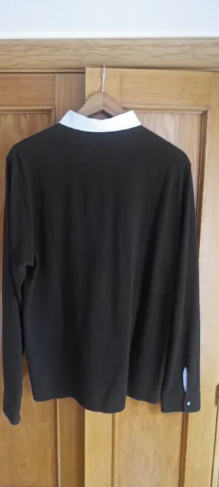 Polo manga larga hombre marrón