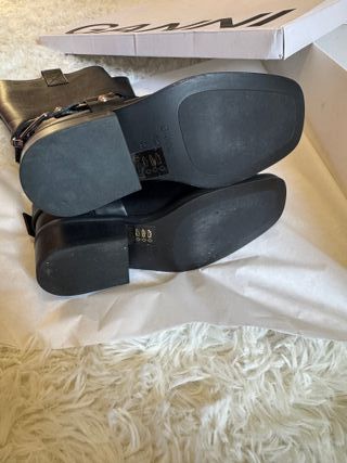 Stivali biker GANNI in pelle nera