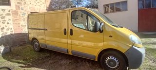 Opel Vivaro 2005