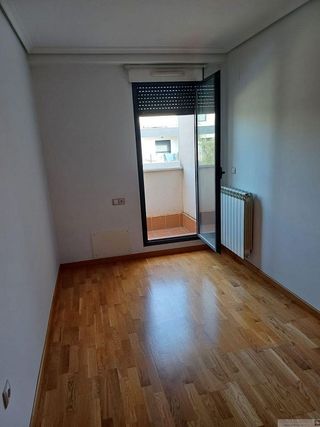 Casa adosada en alquiler en Hermanos Falcó - Sepulcro Bolera en Albacete