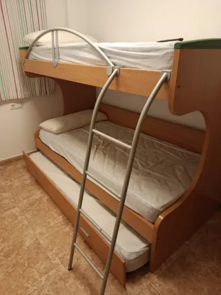 Litera madera y metal con cama nido