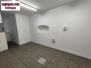 Local comercial en venta en Begues