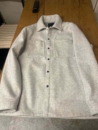 Sobrecamisa Bershka Gris