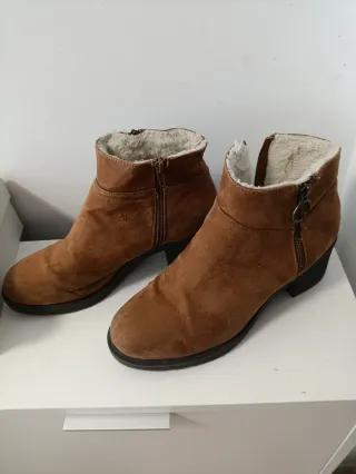 Botines de ante con pelo