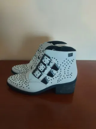 Botines blancos piel talla 37