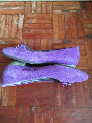 Vendo/Cambio scarpe da donna Clarks viola Taglia 37