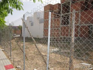 Terreno en venta en Lucena