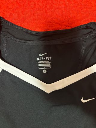 Camiseta Nike Dri-Fit Negra Talla L