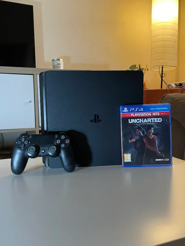 COMO NUEVA | Ps4 Slim con mando