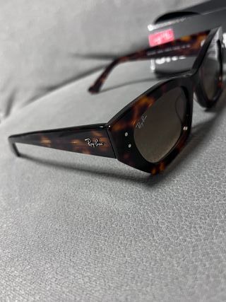 Occhiali da sole Ray-Ban Zena RB4430 Tortoise
