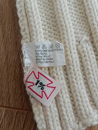 Sciarpa e guanti One Per Cent