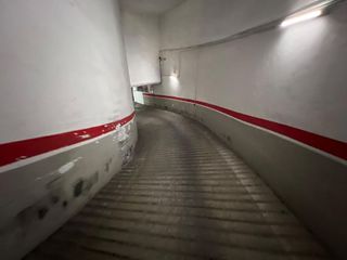 Garaje en venta en Carolinas Altas en Alicante