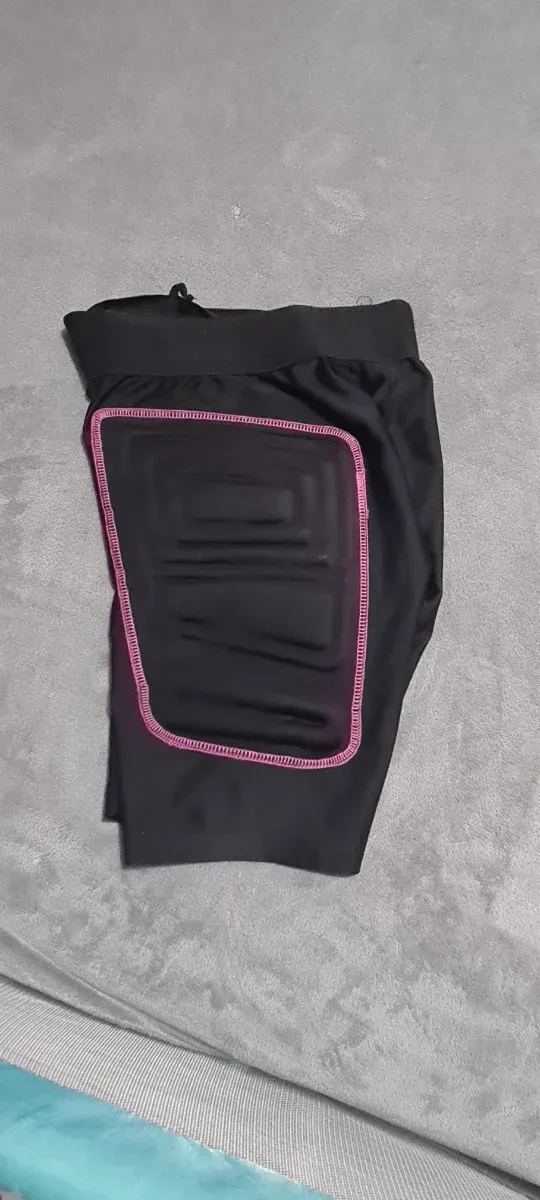 Pantalones portero Nike y Kmex