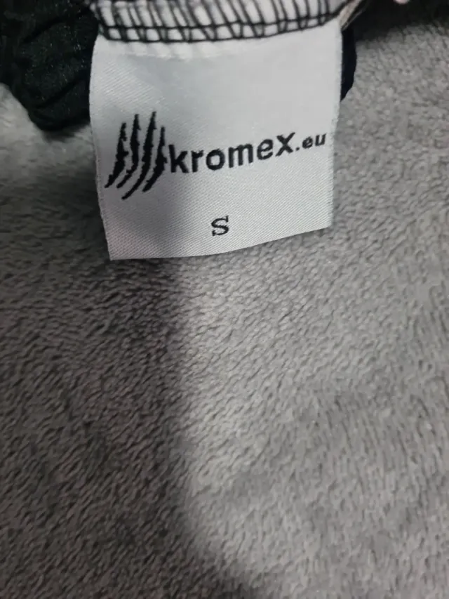 Pantalones portero Nike y Kmex