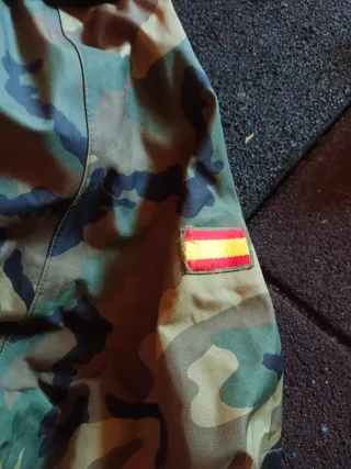 Intemperie militar camuflaje