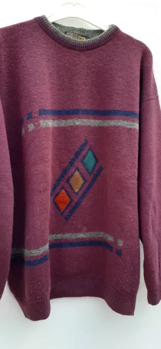 Jersey punto cuello redondo -color vino tinto