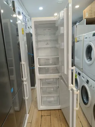 Nevera marca LG GARANTÍA TRANSPORTE