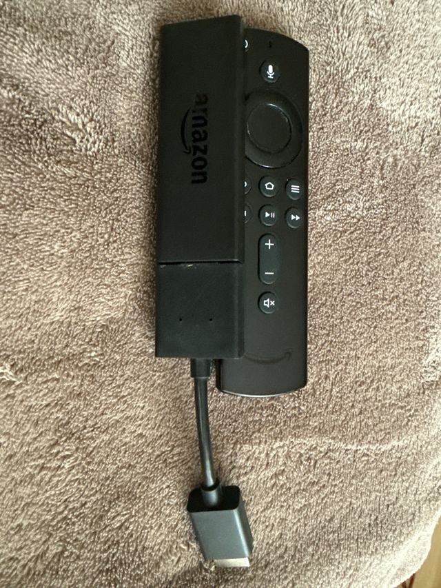 Amazon Fire TV Stick con Mando. sin pilas
