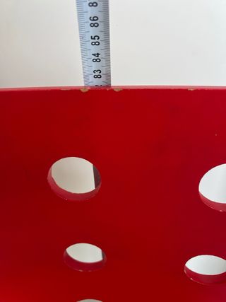 Silla de escritorio Ikea roja con ruedas