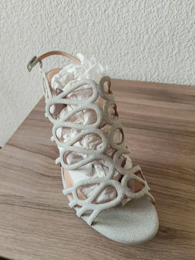 Sandalias plateadas Membur