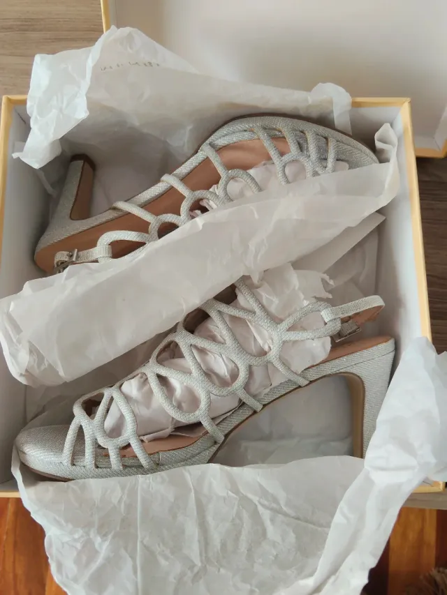 Sandalias plateadas Membur