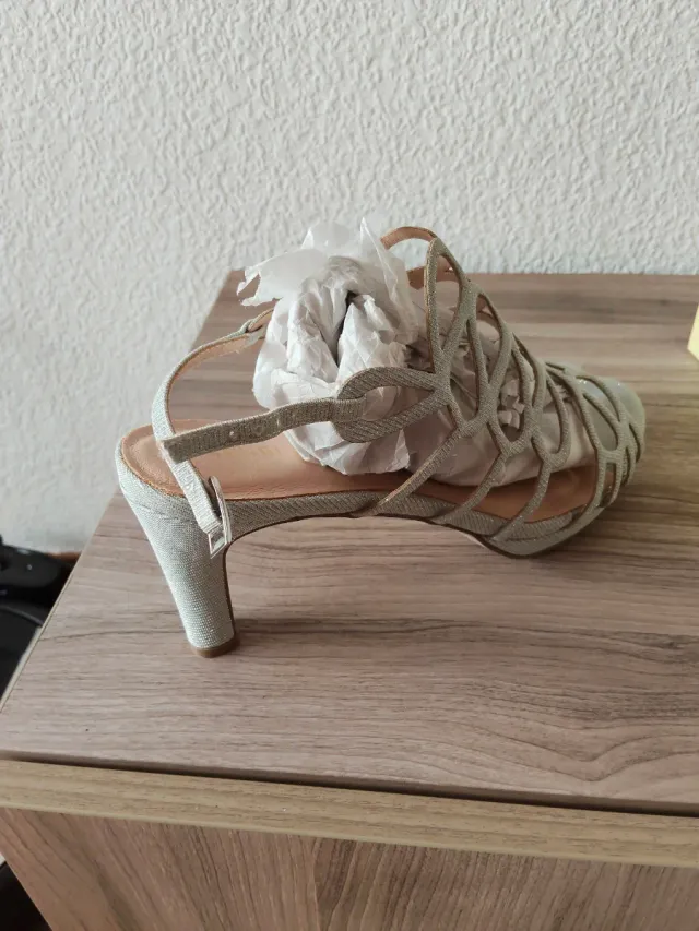 Sandalias plateadas Membur