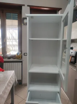 Mobile bagno/cucina bianco con ante e cassetto