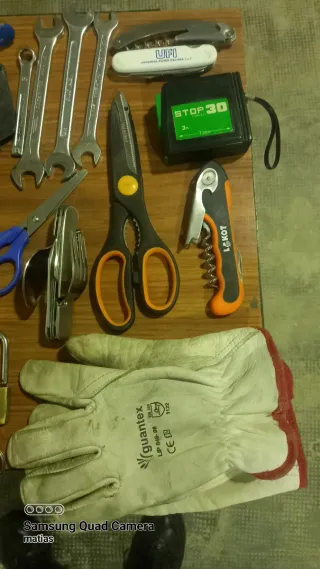 Lote de herramientas varias