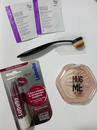 Set Trucc. Viso Labello + Pennello + Sieri +shine