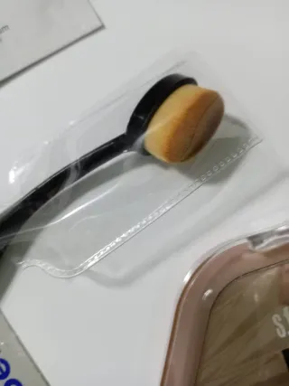 Set Trucc. Viso Labello + Pennello + Sieri +shine