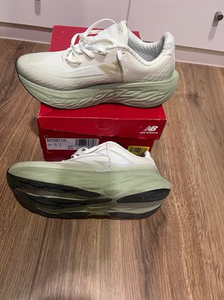 New Balance 1080 V14 Talla 42