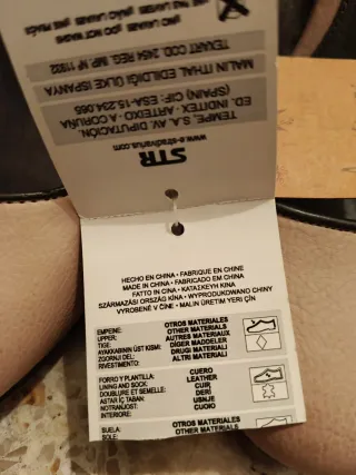 Zapatos de tacón rosa nude