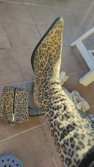 Stivali camoscio leopardati