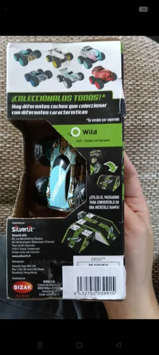 Coche acrobático Exost con rampa