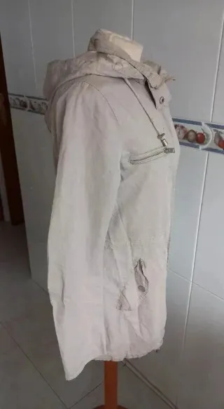 Cortavientos Mujer T. S Beige