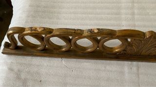 Elemento decorativo in legno dorato