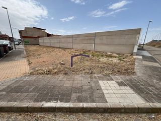 Solar en venta en Manzanares