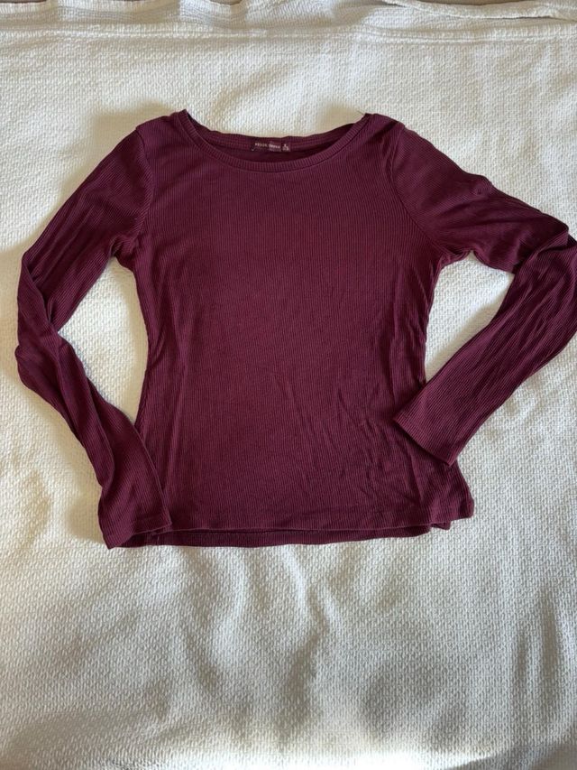 Camiseta manga larga ajustada morada