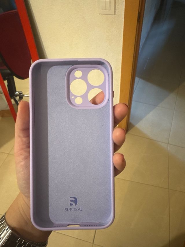 Funda Lila iPhone 14 XL Nueva