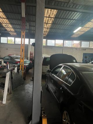 Elevador de dos columnas