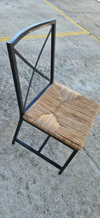 Pack 4 Sillas Metal negro y Mimbre