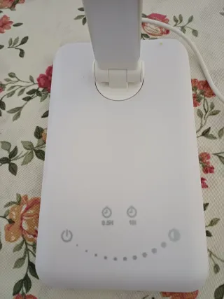 Lámpara LED Escritorio Blanca Nueva