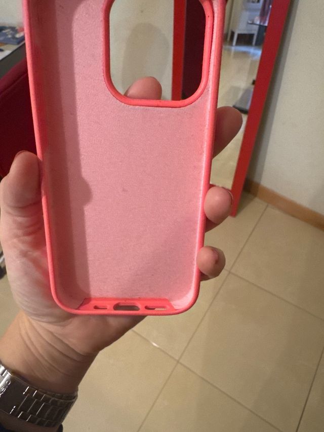 Funda iPhone 14 Pro Roja