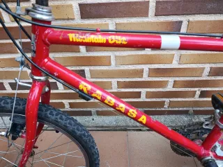 Bicicleta BMX Roja