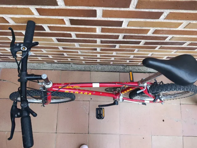 Bicicleta BMX Roja