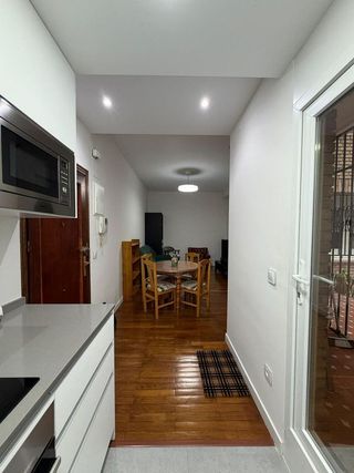 Piso en alquiler en Palos de Moguer en Madrid