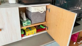 Mueble TV y organizador comedor moderno